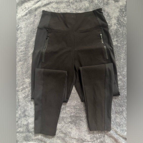 Athleta Women’s  Headlands Hybrid Tight - Picture 3 of 5